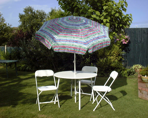 Round Table (  3 ft 3 ins dia )